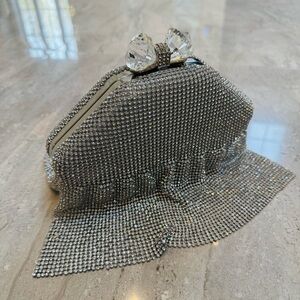 Elegant Silver Rhinestone Clutch
